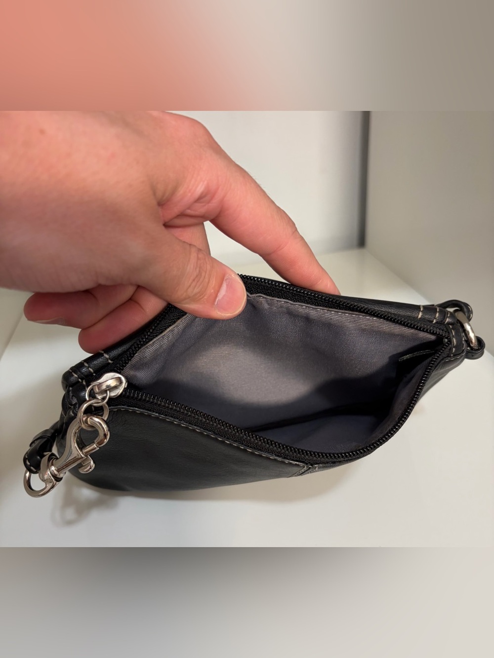 Coach 1941 Legacy Black Leather Silver Turn Lock Wristlet Clutch w/ Zip Closure - Picture 12 of 16